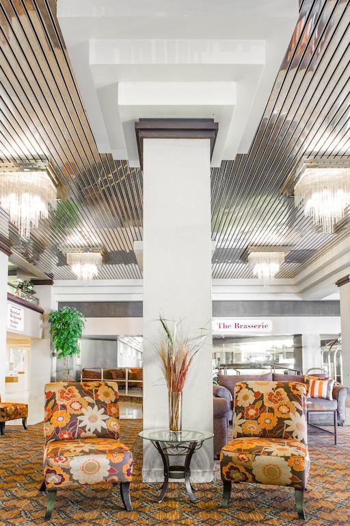 Отель Courtyard By Marriott Toledo West Экстерьер фото